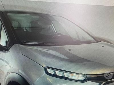 Usata Citroën C3 102 CV (75 kW) 2023 Grigio Utilitaria
