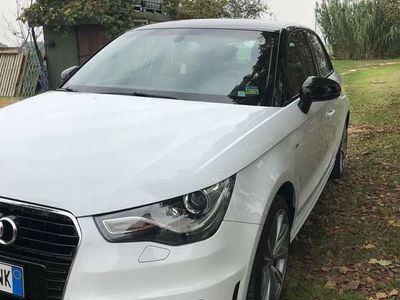 usata Audi A1 Sportback 1.6 tdi S Line Edition 90cv