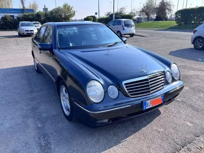 Usata Mercedes E200
