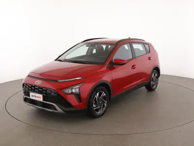Käytetty Hyundai Bayon 84 HP (61 kW) 2022 Punainen Katumaasturi