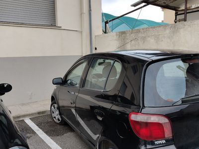 usata Toyota Yaris 1.4 tdi D-4D cat 5 porte Sol '03