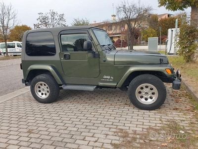 Usata Jeep Wrangler 177 CV (130 kW) 2006 Verde SUV