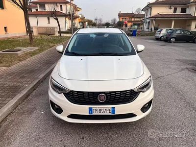 Usata Fiat Tipo Easy 95 CV (69 kW) 2017 Bianco Berlina
