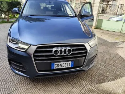 Usata Audi Q3 Ambiente 150 CV (110 kW) 2017 Blu/azzurro SUV