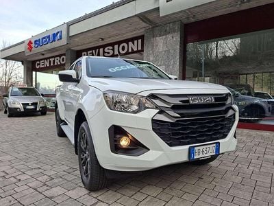 Nuova Isuzu D-Max 163 CV (119 kW) 2026 Bianco santorini Pick-up