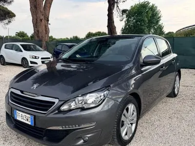 Usata Peugeot 308 Business-Line 120 CV (88 kW) 2016 Grigio Berlina