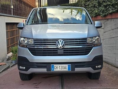 Argento Usata 2022 VW Caravelle Comfortline Monovolume | 37.500 € (Cara)