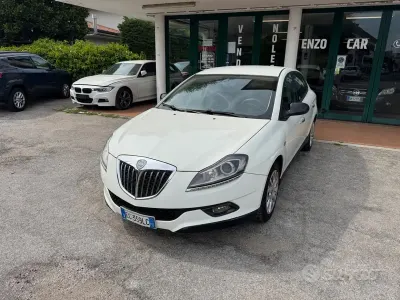 Usata Lancia Delta Silver 120 CV (88 kW) 2011 Other Utilitaria