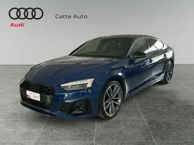 Usata Audi A5 S-Line 204 CV (150 kW) 2025 Blu ascari metallizzato