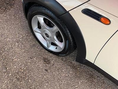 Bianco Usata 2006 Mini Cooper Utilitaria | 2800 € (Buon prezzo)