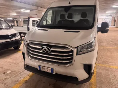 Usata Maxus V90 150 CV (110 kW) 2024 Blanc white Furgone