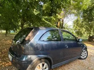 Usata Opel Corsa Club 60 CV (44 kW) 2007 Grigio Utilitaria