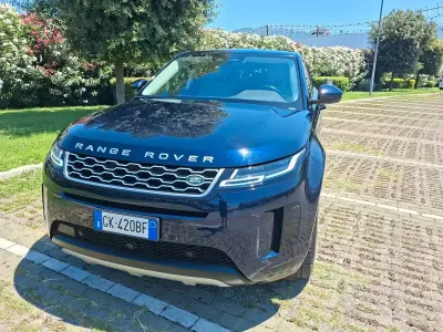 Usata Land Rover Range Rover evoque R-Dynamic 163 CV (119 kW) 2022 Bluazzurro SUV