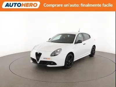 Usata Alfa Romeo Giulietta Tech Edition 120 CV (88 kW) 2019 Bianco Utilitaria