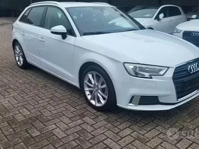 Usata Audi A3 Sport 116 CV (85 kW) 2019 Bianco Berlina