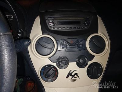 Usata Ford Ka 69 CV (50 kW) 2013 Bianco Utilitaria