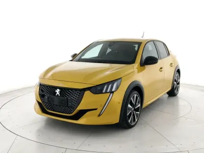 Usata Peugeot 208 GT 101 CV (74 kW) 2021 Giallo Utilitaria
