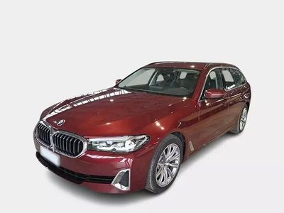 Usata BMW 518 Luxury Line 150 CV (110 kW) 2022 Rosso Station wagon