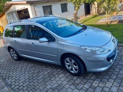 usata Peugeot 307 SW Diesel 1.6 HDI 2006 - Grigia