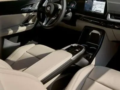Nuova BMW X1 150 CV (110 kW) 2026 Argento SUV