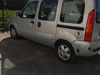 Usata Renault Kangoo 106 CV (77 kW) 2007 Grigio Monovolume