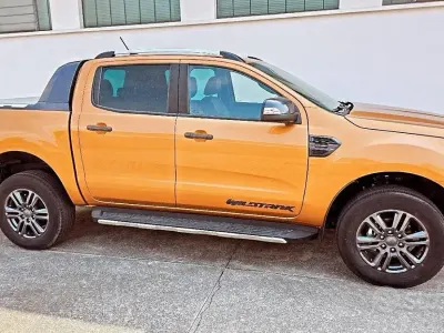 Usata Ford Ranger Wildtrack 213 CV (156 kW) 2022 Giallo Pick-up