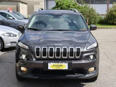 Usata Jeep Cherokee Longitude 185 CV (136 kW) 2016 Nero SUV