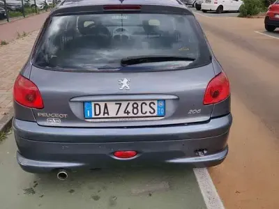 Usata Peugeot 206 75 CV (55 kW) 2006 Berlina