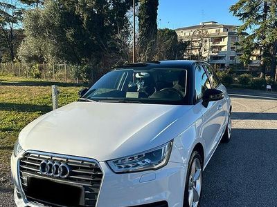 Usata Audi A1 Sportback 116 CV (85 kW) 2015 Bianco Utilitaria