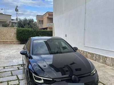 Begagnad VW Golf VIII GTD 200 HK (147 kW) 2022 Svart Sedan