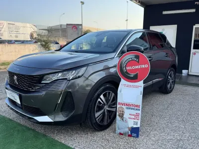 Usata Peugeot 3008 Allure 131 CV (96 kW) 2022 Grigio SUV