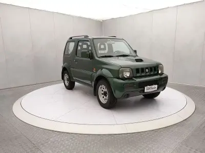 Usata Suzuki Jimny 86 CV (63 kW) 2009 Verde SUV