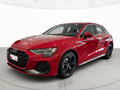 Usata Audi A3 S-Line 150 CV (110 kW) 2024 B1 rosso progressivo metallizzato Berlina