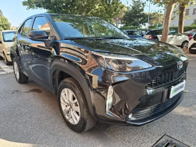 Usata Toyota Yaris Cross Business Edition 92 CV (67 kW) 2022 Nero SUV