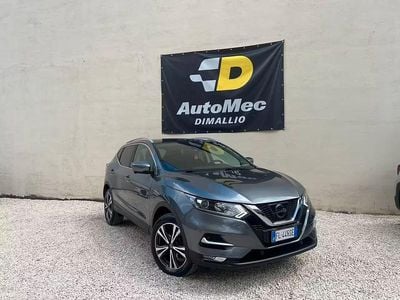 Używany Nissan Qashqai N-Connecta 110 KM (80 kW) 2017 Szary SUV