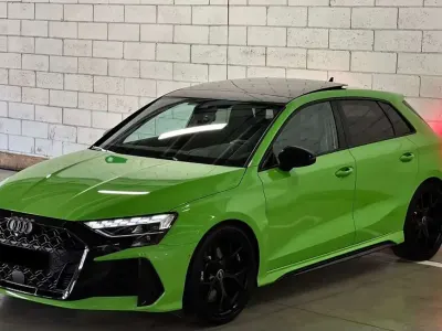 Usata Audi RS3 Ambiente 400 CV (294 kW) 2025 Verde Berlina