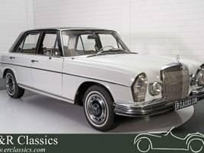 Usata Mercedes 250 130 CV (95 kW) 1968 Bianco Berlina