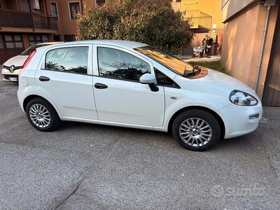 Usata Fiat Punto 2016 Bianco Utilitaria
