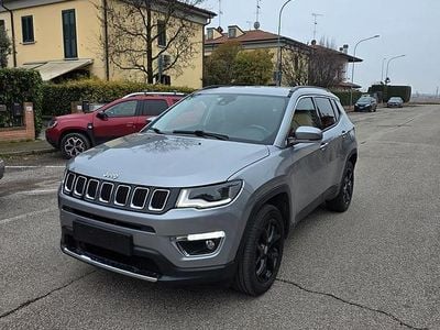 Gebraucht Jeep Compass 140 PS (102 kW) 2018 Grau SUV