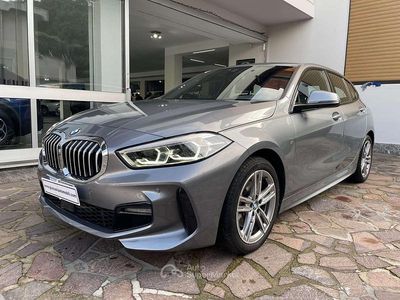 Grigio Usata 2022 BMW 116 M Sport Utilitaria | 24.800 € (Buon prezzo)