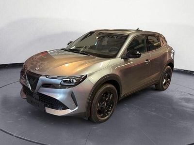 Nuova Alfa Romeo Junior 145 CV (106 kW) 2025 Grigio SUV