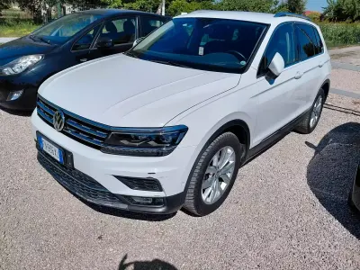 Usata VW Tiguan Advance 150 CV (110 kW) 2018 Bianco SUV