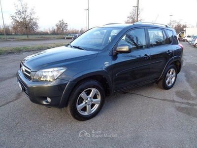 Usado Toyota RAV4 Plus 177 CV (130 kW) 2009 Gris SUV