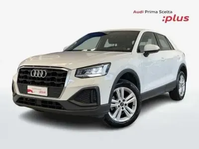 Usata Audi Q2 Business 116 CV (85 kW) 2023 Bianco SUV