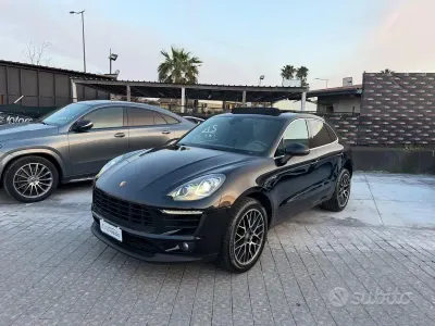 Usata Porsche Macan 250 CV (183 kW) 2017 Nero SUV