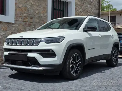 Gebraucht Jeep Compass Longitude 131 PS (96 kW) 2023 Weiß SUV