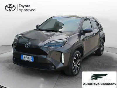 Usata Toyota Yaris Cross Trend 116 CV (85 kW) 2022 Grigio SUV
