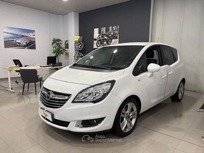 Bianco Usata 2017 Opel Meriva Cosmo Monovolume | 7500 € (Buon prezzo)