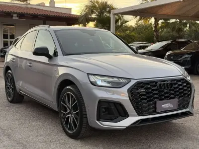 Usata Audi Q5 Sportback Ambiente 204 CV (150 kW) 2022 Grigio SUV