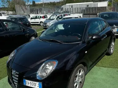 Gebraucht Alfa Romeo MiTo 85 PS (62 kW) 2014 Schwarz Kleinwagen